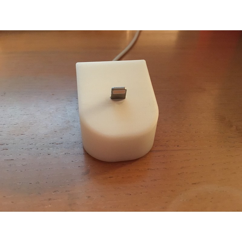 how to charge mouse for mac